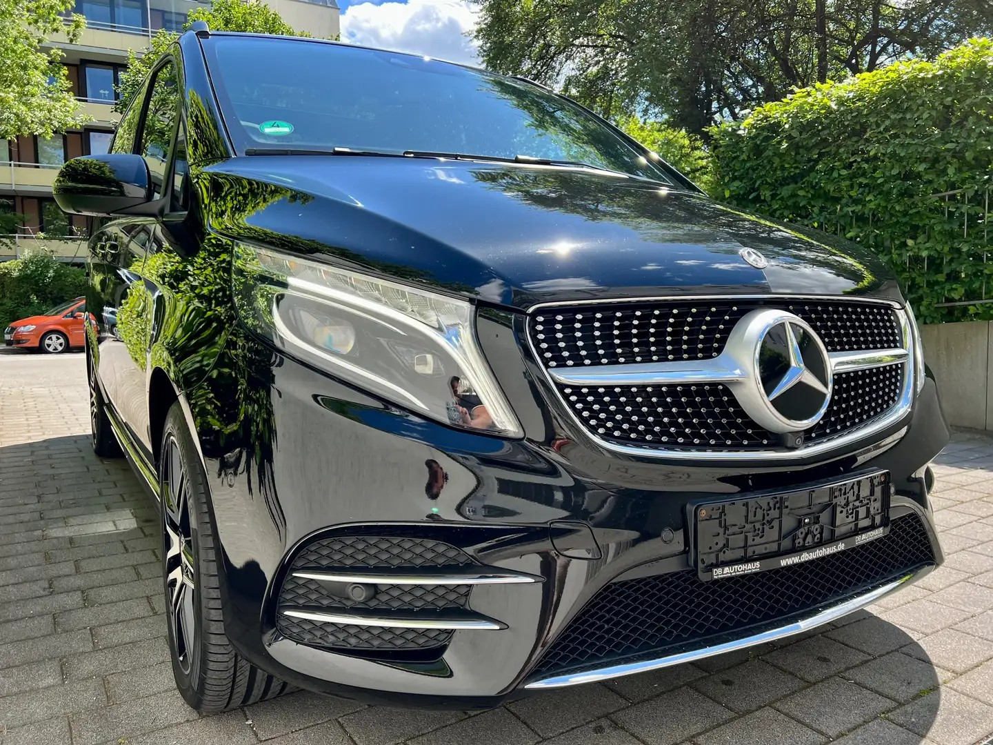Mercedes-Benz V 300 d Lang AMG 4MATIC EXCLUSIVE 
