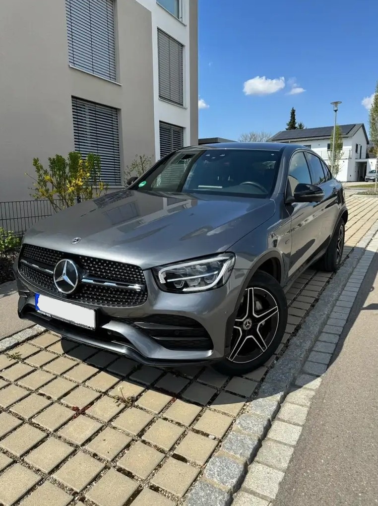 Mercedes-Benz GLC 300 e Coupé 4MATIC AMG Line